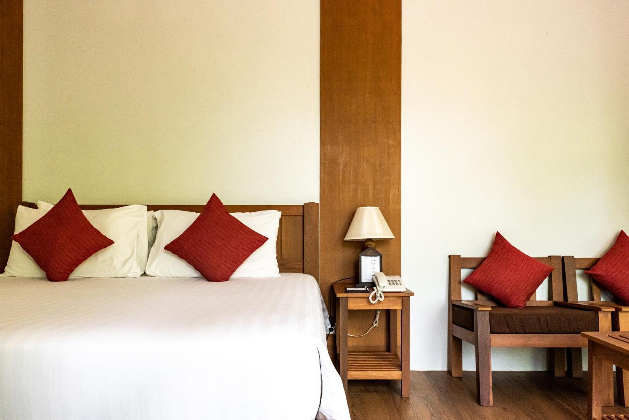 Baan Chaweng Beach Resort & Spa - Sha Extra Plus Стая снимка